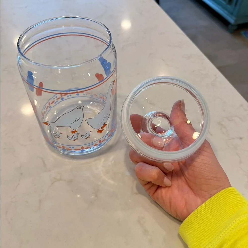 Vintage “Hearts and Geese” Canister by Luminary - France - Picture 6 of 6